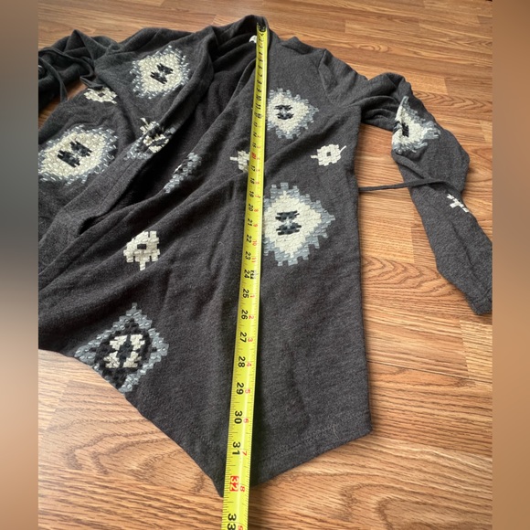 Lucky Bliss Open Front Cardigan Gray Cream Aztec Pattern women’s medium - Picture 8 of 9